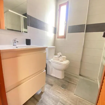 En Altea, Mascarat Apartman *
